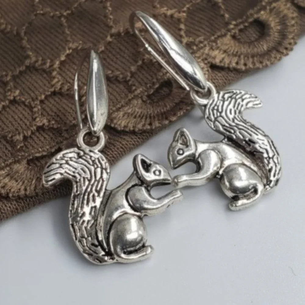 🔥 1-day SALE 🔥 Silver Squirrels Anthro Earrings New